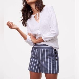 ★ NWT Ann Taylor Loft Shorts - Gray/White ★